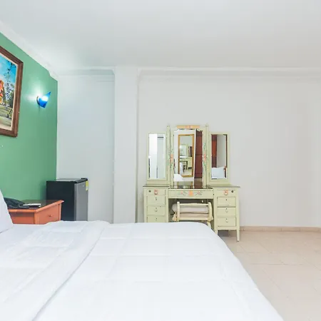 Baluarte Coast Hotel