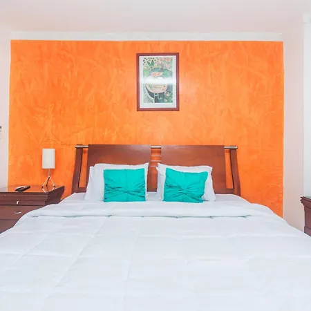 Hotel Baluarte Coast 3*