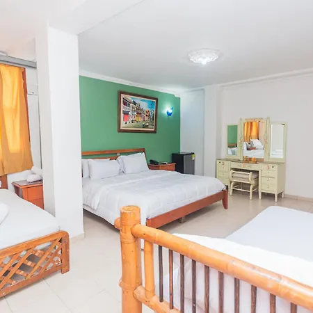 Hotel Baluarte Coast