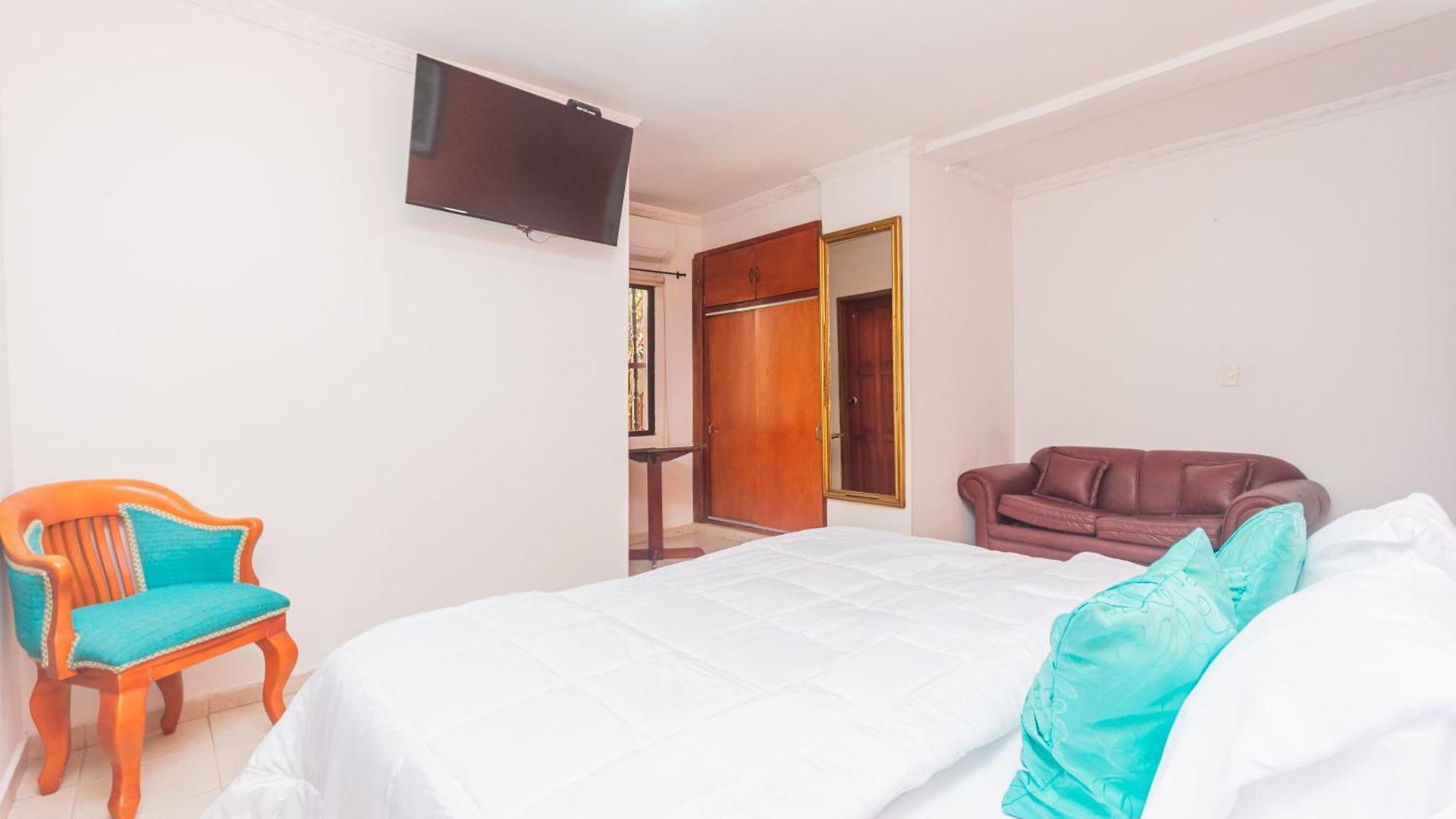 Hotel Baluarte Coast