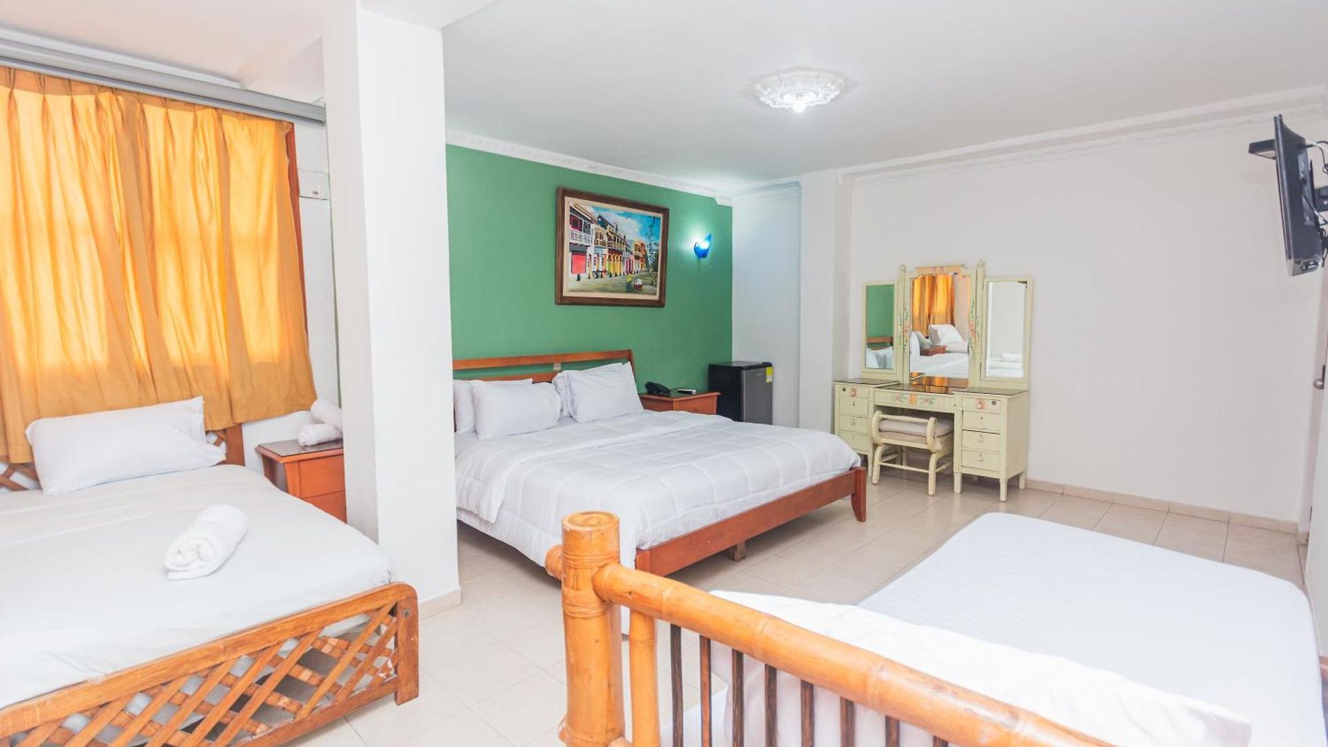 Hotel Baluarte Coast