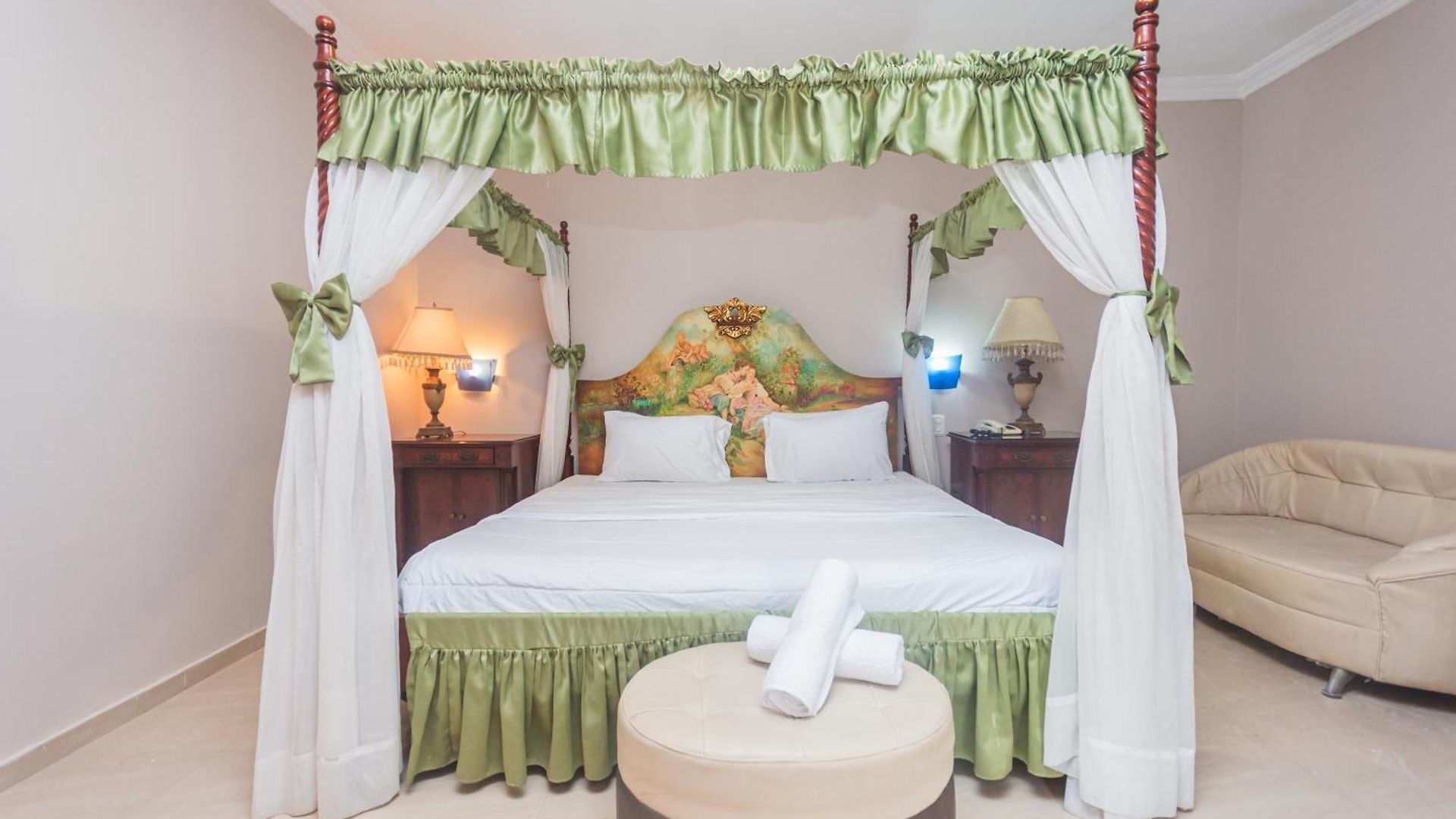 Baluarte Coast Hotel