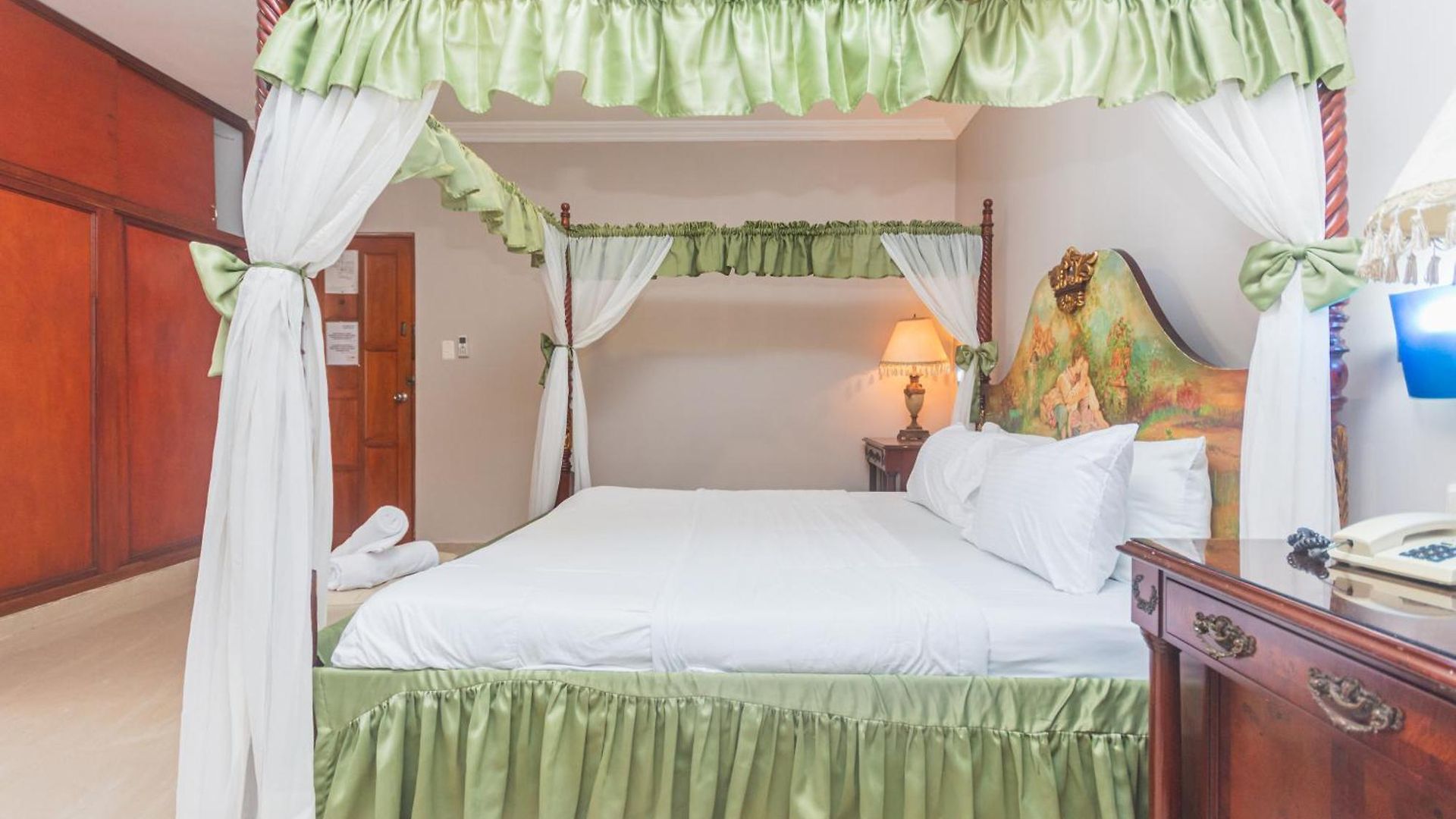 Baluarte Coast Hotel 3*