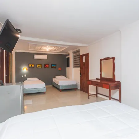 Baluarte Coast Hotel 3*
