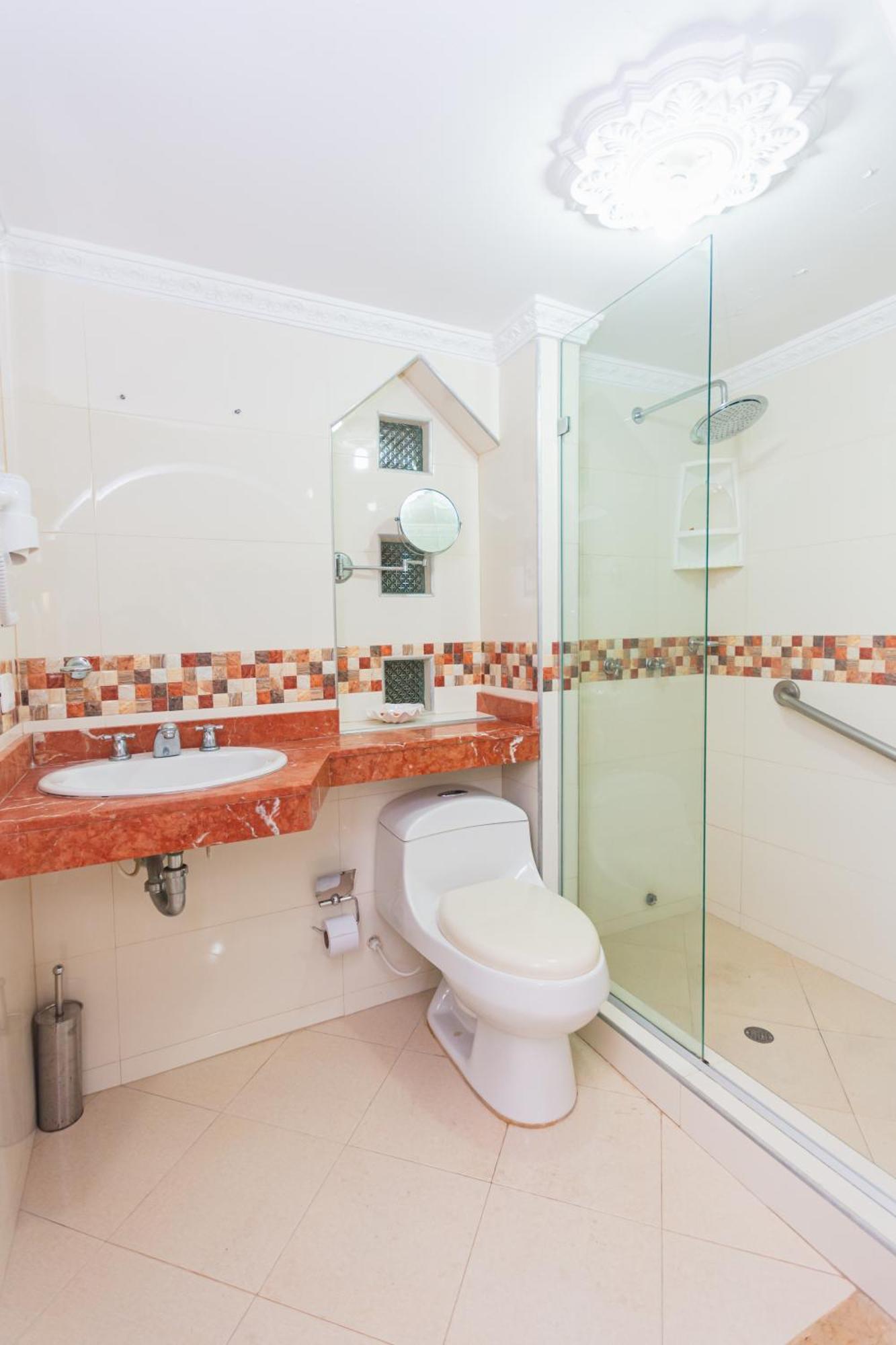 Baluarte Coast Hotel